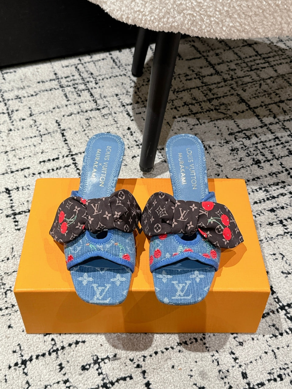 L5VV shoes
